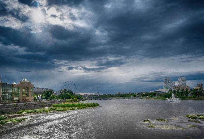 Вид на реку Миасс с Троицкого моста