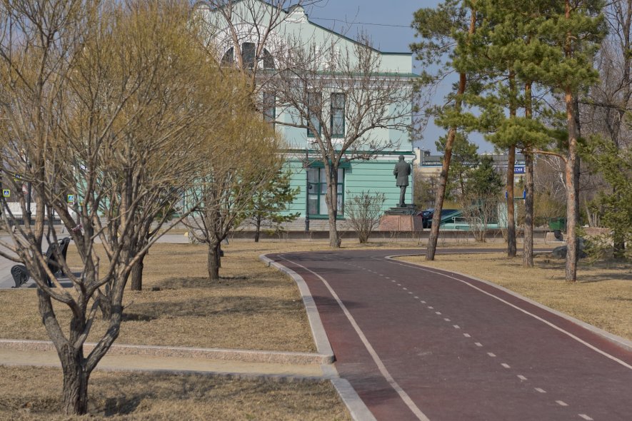 Памятник М.А. Врубелю