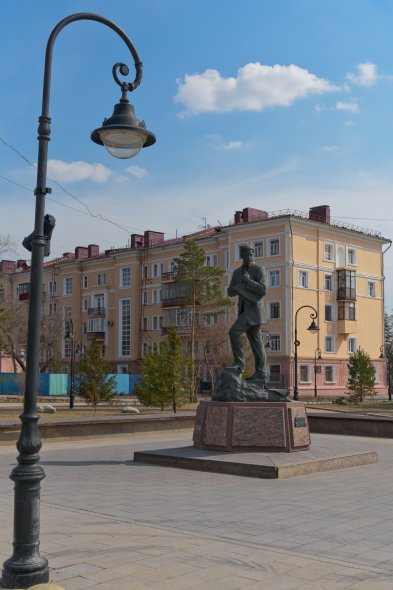 Памятник М.А. Врубелю