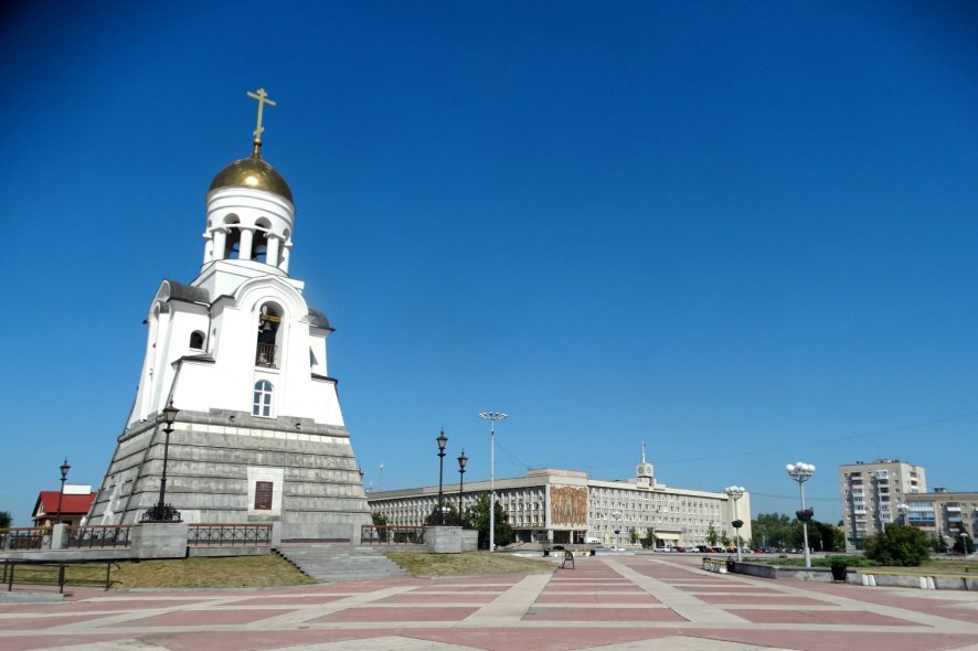 Площадь Ленинского комсомола