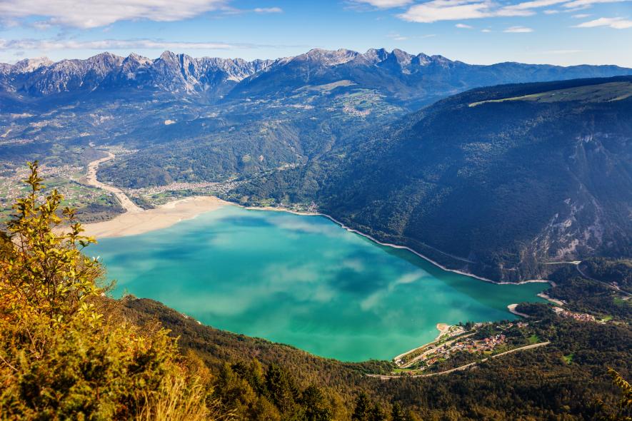 Punto panoramico su lago Santa Croce