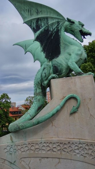 Мост Драконов