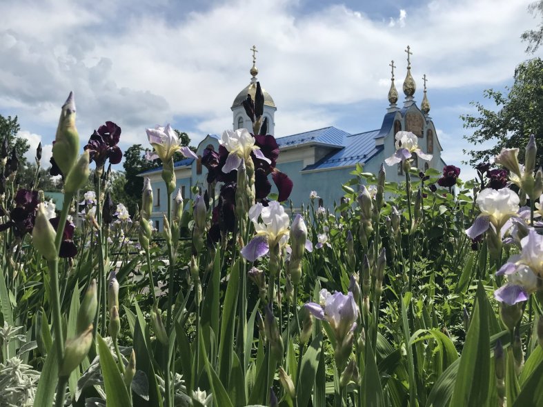 Троицкий мужской монастырь