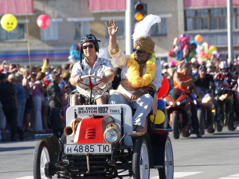 Площадь Ленинского Комсомола