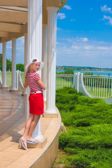 Чеховская набережная 