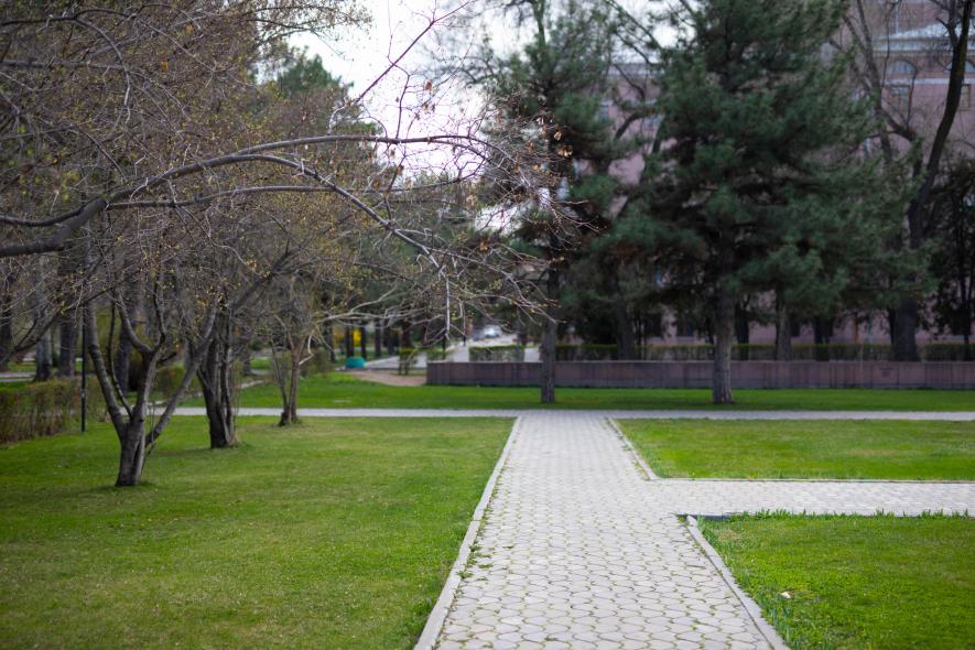 Кыргызский национальный ордена В.И.Ленина академический театр оперы и балета имени Абдыласа Малдыбаева