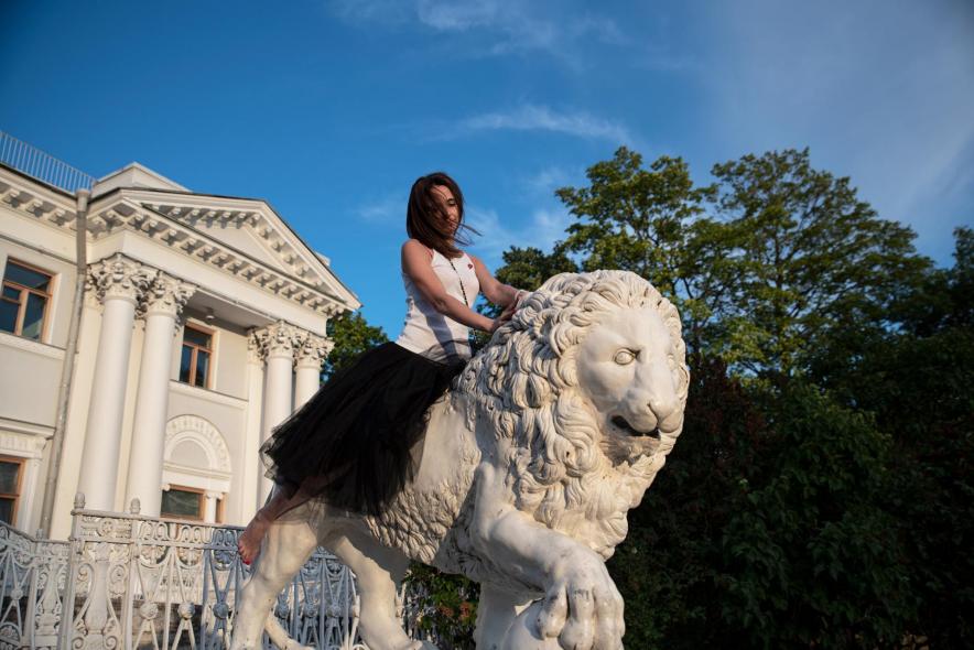 Елагин дворец в ЦПКиО им. Кирова