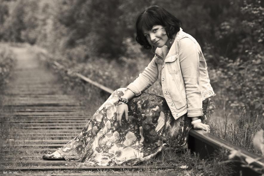 Железная дорога в лесополосе