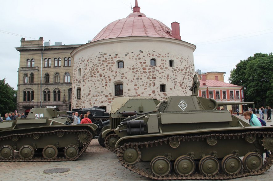 Круглая башня