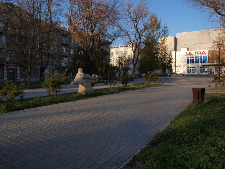 Бульвар Мирный