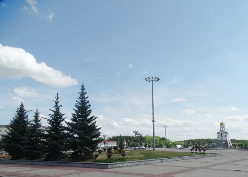 Площадь Ленинского комсомола