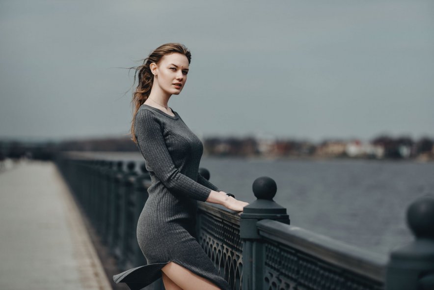 Волжская набережная в парке Стрелка