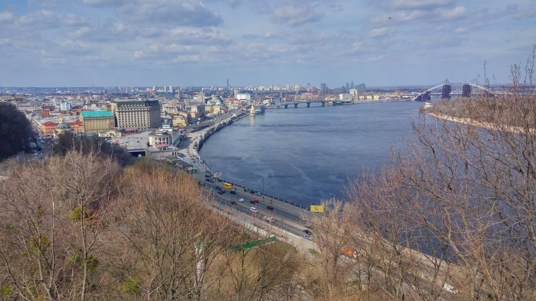 Смотровая площадка у арки Дружбы Народов