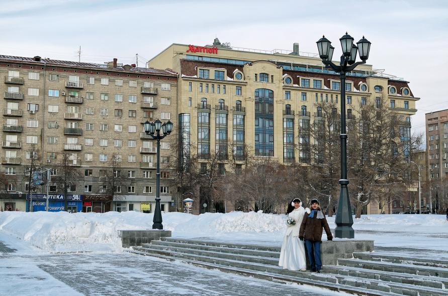 Театральная площадь, Оперный театр