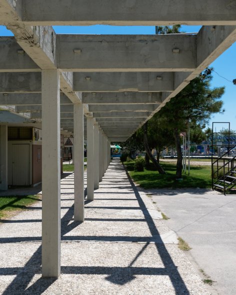 Набережная Каламарьи