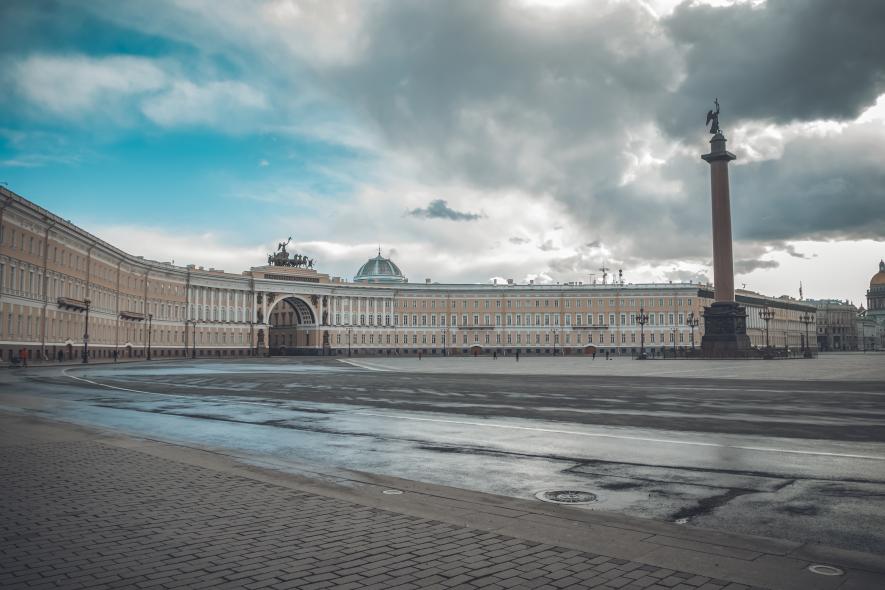 Дворцовая площадь, Эрмитаж, Главный штаб