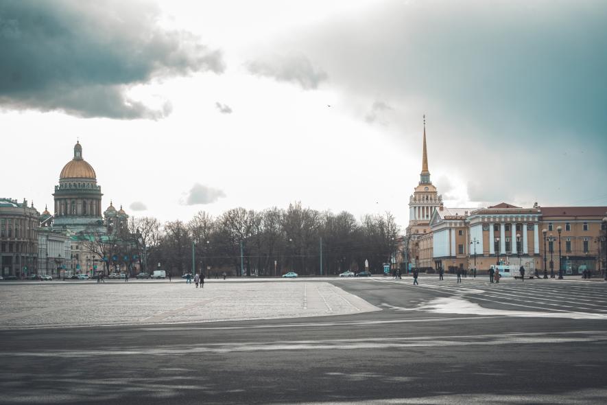 Дворцовая площадь, Эрмитаж, Главный штаб