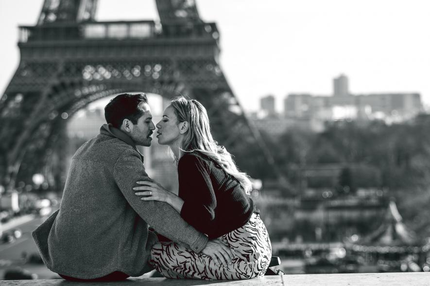 Эйфелева башня (в анфас)