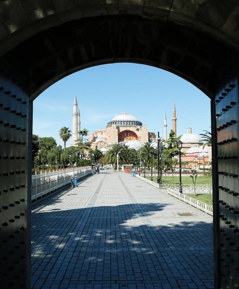 Собор Айя София