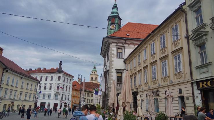 Фонтан трех карниольских рек