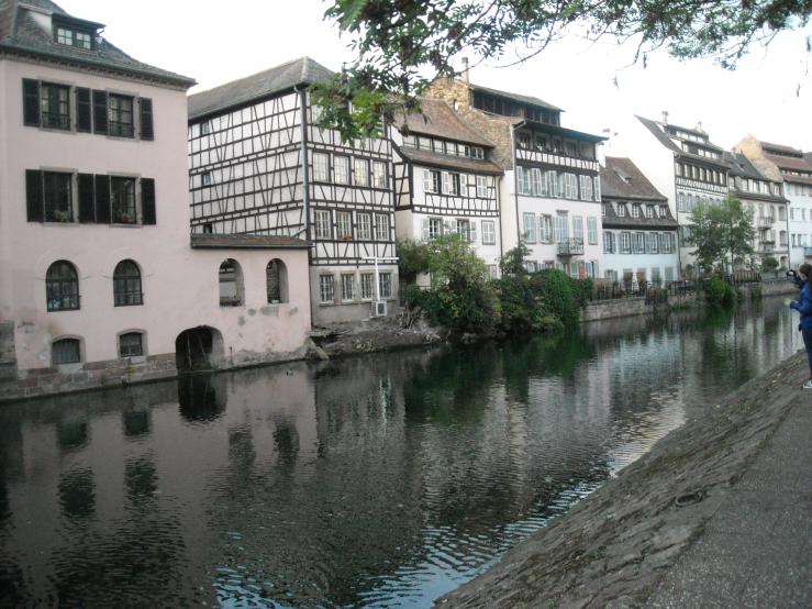 Creme de la Creme - кафе с видом на набережную реки Север-Бранч (о. Мичиган)