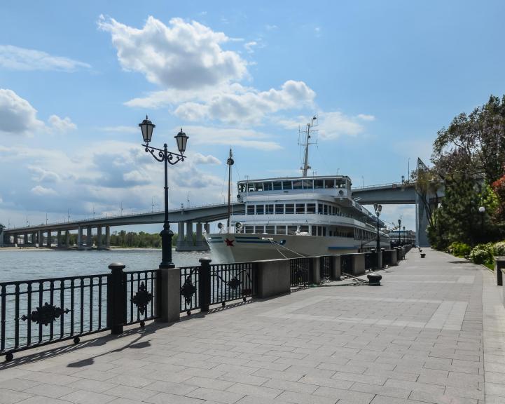 Набережная реки Дон