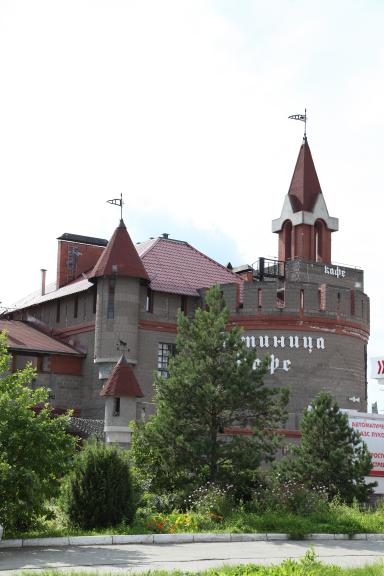 Замок в долине