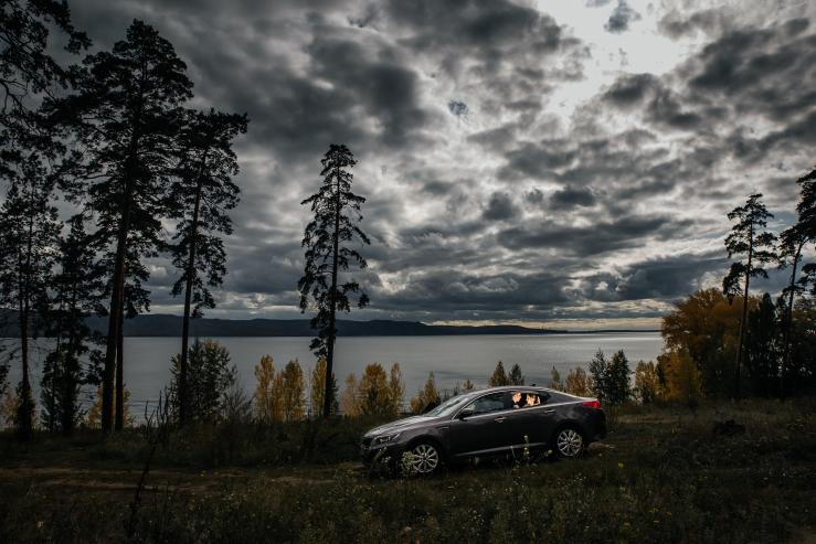 Набережная в районе памятника Татищеву
