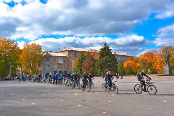 Октябрьская площадь 