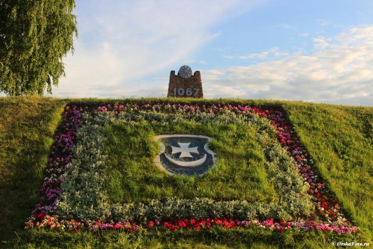 Городище, Замчище, Стела