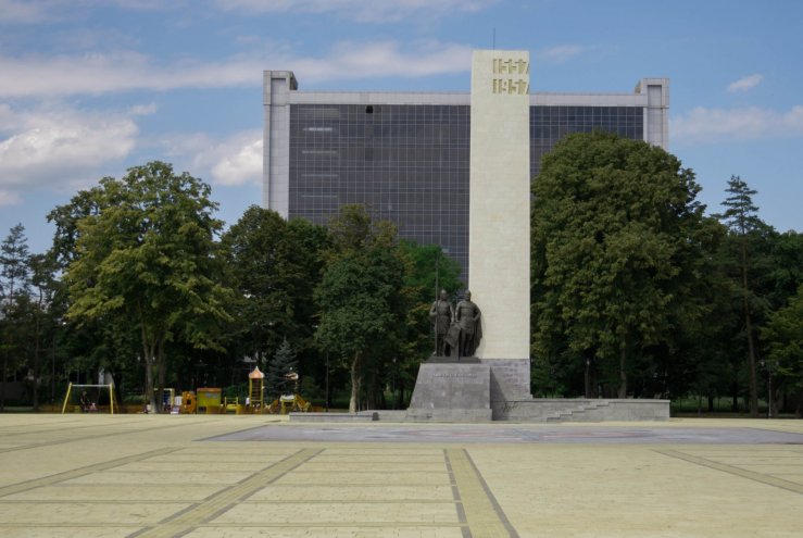 Площадь Дружбы