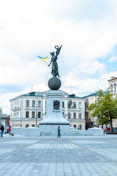 Памятник независимости