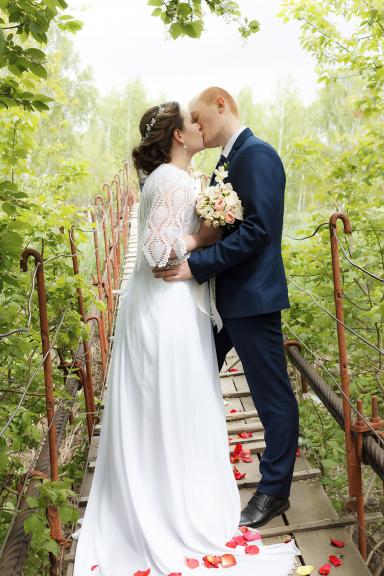 Подвесной мост через Миасс